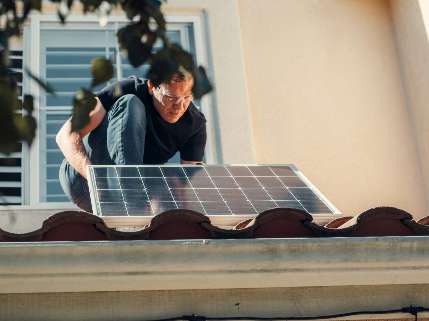 how to choose a solar installer to finance b2b